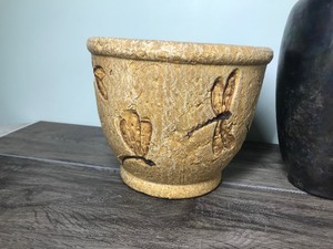 lot 507 image: 5 - Vases and plant holders