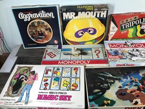 lot 521 image: Lot of Board Games
