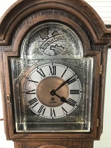 lot 386 image: Vintage mini electric sunbeam grandfather clock
