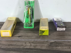 lot 398 image: 4 - fishing lures in original packages