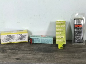 lot 526 image: 4 - fishing lures in original packages