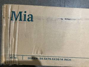 lot 71 image: Zinus Mia Black Metal Queen Size Platform Bed Frame with Headboard