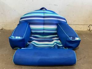 lot 94 image: Big Joe Lazy Lounger 2.0 Double Sided Mesh Blurred Stripe Blue