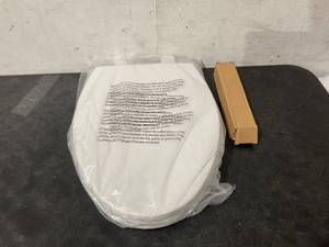 lot 228 image: WSSROGY White Elongated Slow Close Toilet Seat with Lid
