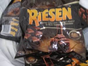 6- 2.65 oz pks Riesen...