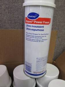Case of 12 -23 oz Spray Cans Divers...