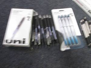21 Uniball 207 Black Gel Pens, 4 Vi...