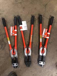 lot 48 image: Lot of 3 H.K. Porter PowerPivot 24 in. Center Cut Double Compound Action Bolt Cutter with 716 in. Max Cut Capacity Customer Returns See Pictures