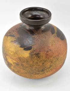 lot 322 image: Vintage Haeger Earth Wrap Round Vase