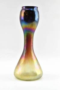 lot 321 image: Iridescent Gradient Hourglass Vase