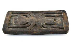 lot 286 image: Vintage Hand-Carved Wood Spider Plaque