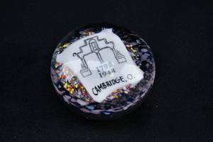 lot 116 image: Cambridge Ohio Souvenir Paperweight
