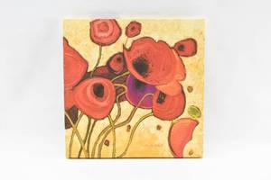 lot 387 image: Canvas Poppy Print by Shirley Novak