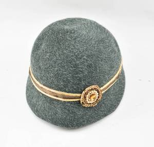lot 89 image: Vintage Green Cloche Hat by Flechats and Frank Murphy