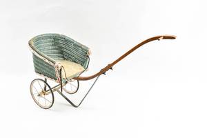 lot 43 image: Vintage Baby Carriage by South Bend Toys