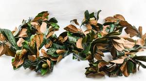 lot 253 image: Box of Decorative Foliage