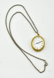 lot 102 image: Vintage Endura Clock Pendant Necklace