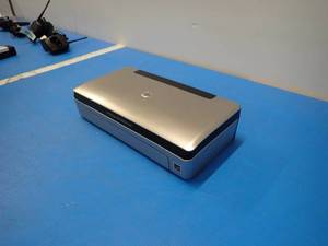lot 30 image: HP&nbspOfficejet 100 Mobile Printer CN551A  No cables