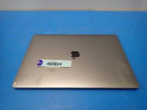 lot 62 image: Apple&nbspMacBookPro14,3 A1707 MPTR2LLA &nbspINTEL(R) CORE(TM) I7-7700HQ CPU  2.80GHZ  16GB LPDDR3 SDRAM  251GB SSD  15.0 screen with 3360 x 2100 2K resolution  Includes IOS  No charger