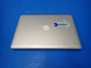 lot 70 image: Apple&nbspMac Book Pro 5,5 A1278 &nbspIntel Core 2 Duo P8600  2.40GHz  4GB DDR3 SDRAM  320GB SSD  13.3 screen with 1280 x 800 resolution  NO BATTERY  Includes IOS  no charger 