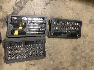 lot 10 image: DEWALT Mechanics Tool Set (226-Piece) with TOUGHSYSTEM 22 in. Medium Tool Box Customer Returns See Pictures