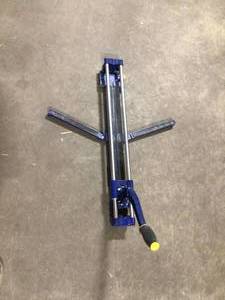 lot 29 image: QEP 24 in. Slimline Professional Tile Cutter Customer Returns See Pictures