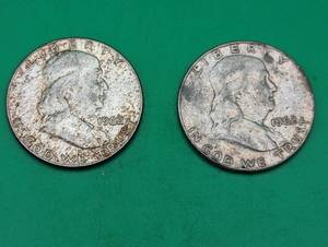 Two 1962 Benjamin Franklin Silver Half Dollars