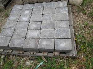 lot 108 image: Pallet of 68 patio pavers...
