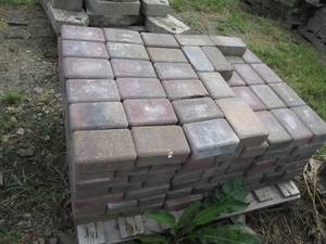 lot 142 image: Pallet of 57 paver blocks with ...