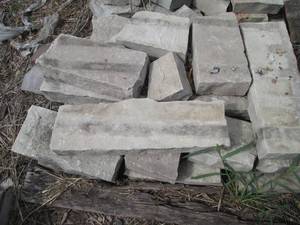 lot 170 image: Pallet of assorted size landscape r...