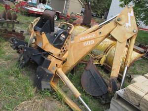 lot 2 image: Bradco 609 Hydraulic back hoe attac...