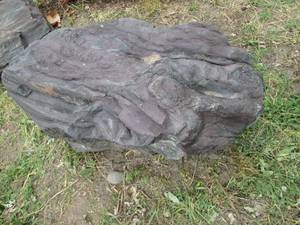 lot 28 image: Beautiful statement piece Landscap...