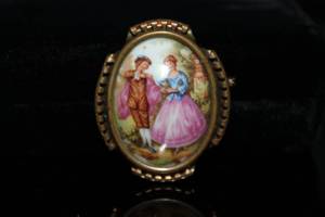 lot 30 image: Limoges and Czech China Brooches & Earrings