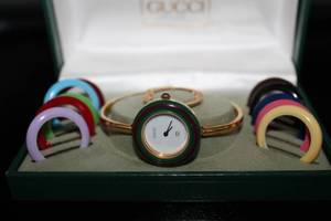 lot 43 image: Vintage Gucci Watch