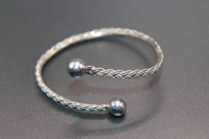 lot 64 image: Sterling Silver Jewelry