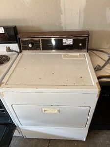 lot 50 image: Kenmore Heavy-Duty Dryer