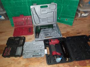 lot 123 image: Brad Nailer, Drill Driver, Sockets