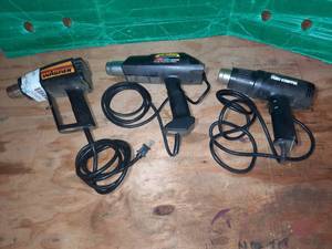 lot 127 image: Paint Stripper Guns