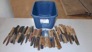 lot 95 image: 54 Steak Knives