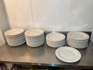 lot 78 image: 56 Homer Laughlin Best Restaurant Ware 12 38 Plates