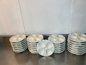 lot 106 image: 28 Hall Oyster Plates