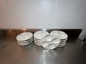 lot 116 image: 15 Hall Oyster Plates