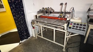 lot 13 image: 3M -4 Head 50 Drop Table Custom Design Taping Machine