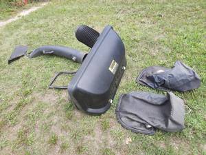 lot 80 image: John Deere Riding Mower Bagger Attachment