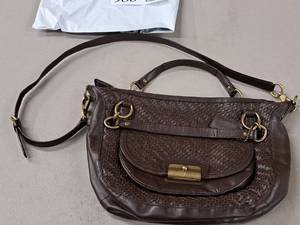 lot 986 image: Coach Womens Leather Purse