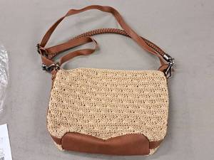 lot 1043 image: The Sak Womens Purse