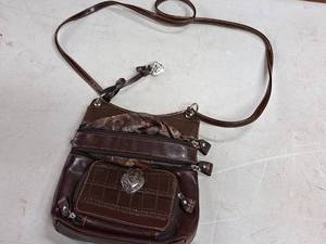 lot 1081 image: Womens Purse