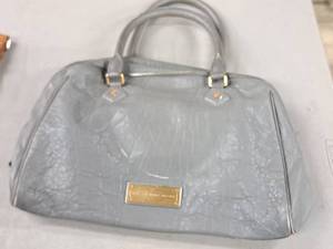 lot 1078 image: Marc By Marc Jacobs Womens Purse