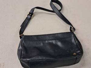 lot 1075 image: Etienne Aigner Womens Purse