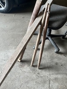 lot 29 image: Old Hand Rail  Came out of a 100 year old house